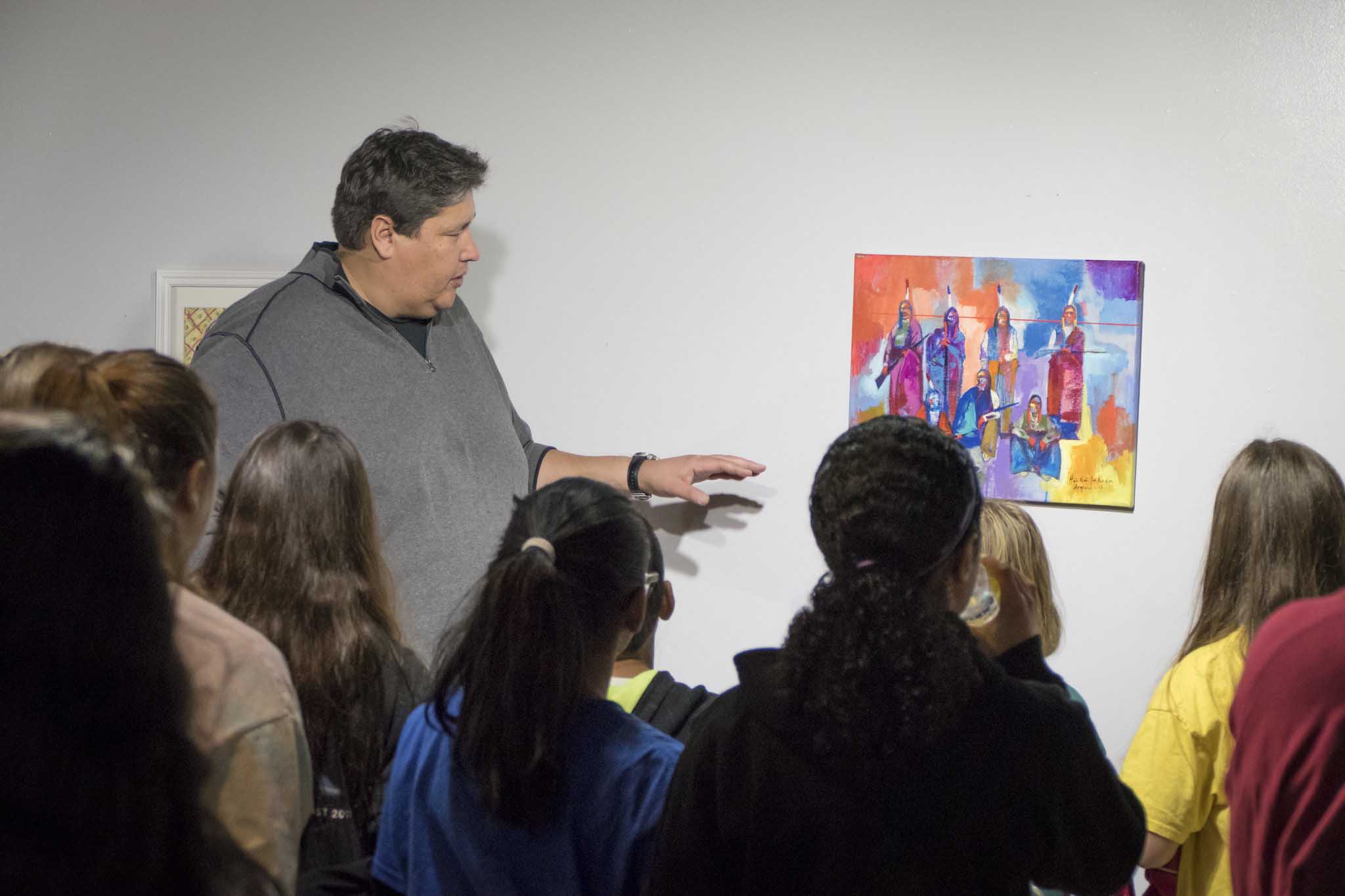 Artist Brent Learned teaching students